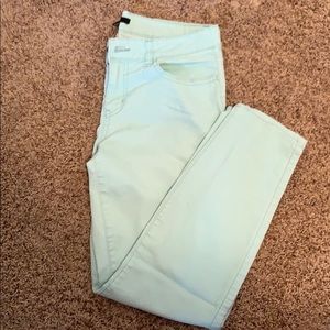 Mint Jeans